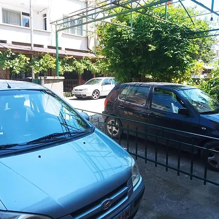 Family Bohemi Ii 3* Приморско
